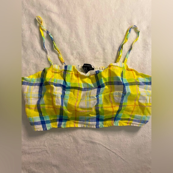 Woman’s crop top - Picture 1 of 3